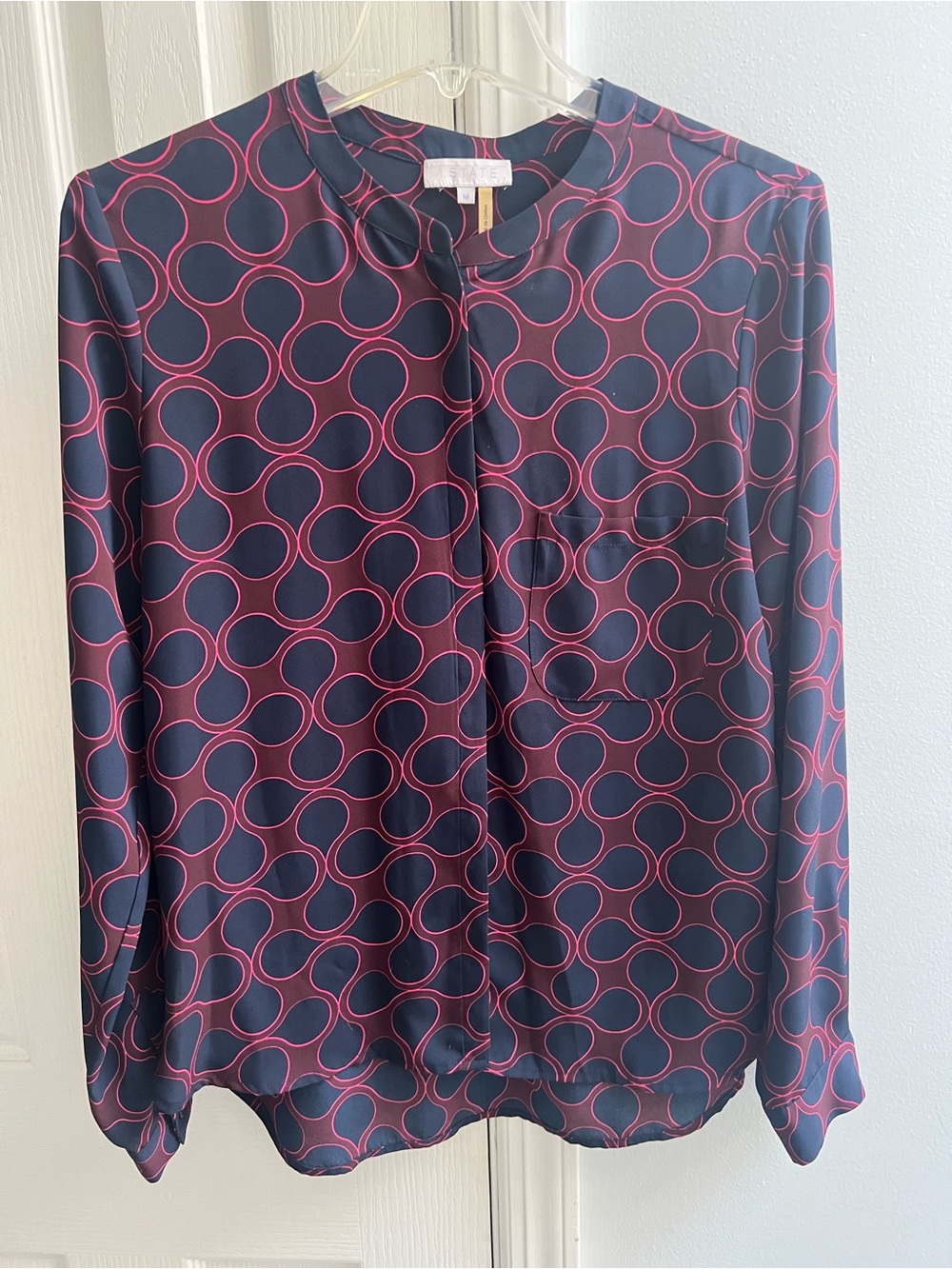 EUC 1. State Navy and Pink Geometric Pattern Hidden button blouse size medium